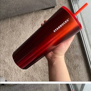 Starbucks holiday 2020 red tumbler 24 oz